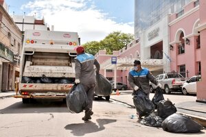 Se restableció el servicio de recolección de residuos en la capital riojana