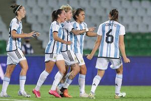 Argentina vs Uruguay: a qué hora juegan y cómo verlo en vivo