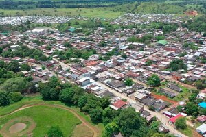 Colombia | Delegación enviada por Gustavo Petro fue amenazada y retenida por un grupo armado en el departamento de Chocó
