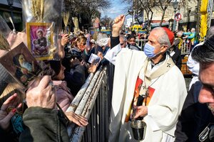 “No es posible morirse de hambre en la tierra bendita del pan” (Fuente: Télam)