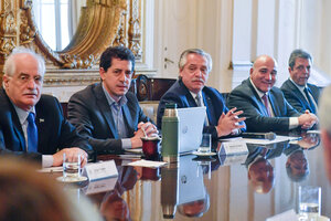 Sergio Massa participó de su primera reunión de gabinete, con presencia de Alberto Fernández (Fuente: NA)
