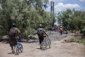 México: suspenden el rescate de los mineros atrapados en una mina de carbón  (Fuente: AFP)