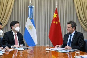Massa se reunió con el embajador de China en Argentina