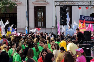 Corrientes sancionó la ley de paridad de género en las listas parlamentarias