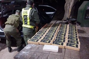 Preventiva a un policía de Tucumán y a un civil que llevaban más de 46 kilos de cocaína