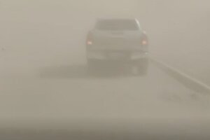 La desesperación de una conductora por el viento Zonda en Mendoza: "¡Estamos en el medio de un huracán!"