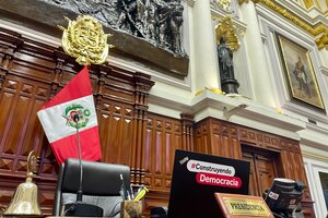 Congreso de Perú elige este lunes a su nuevo presidente