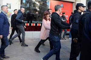 El rol de la custodia en el atentado contra Cristina Kirchner y los interrogantes que abrió el ataque