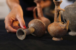 Hallaron restos de opio en piezas de cerámica de 3.500 años de antigüedad (Fuente: EFE)