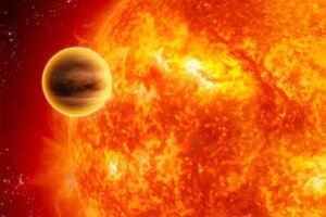 La historia del "Júpiter caliente", el planeta deforme que podría desaparecer