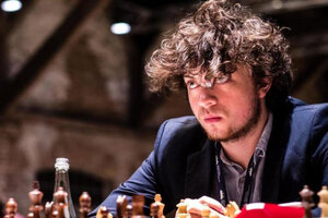 Hans Niemann, el ajedrecista cuestionado.  (Fuente: EFE)