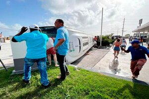 Una argentina murió en Punta Cana tras el vuelco de un micro