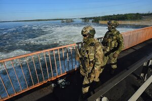 Conflicto Rusia - Ucrania: Moscú construye líneas de defensa en dos regiones fronterizas y en Lugansk (Fuente: AFP)