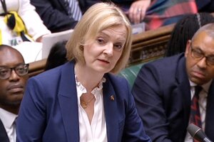 Liz Truss, ante el parlamento británico: "Soy una luchadora, no alguien que abandona"