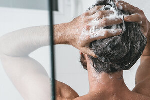 Un nuevo shampoo anticaspa está cambiando la tendencia en el tratamiento