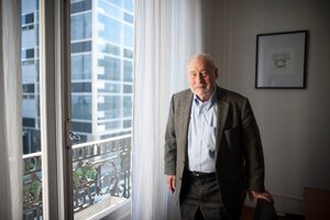 Josepg Stiglitz, en Buenos Aires, en la entrevista con Página/12. (Fuente: Adrián Pérez)