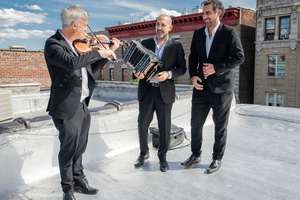 Romo, Agri y Messiez debutan en disco