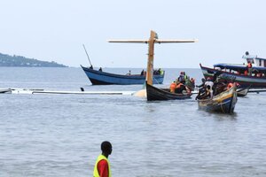 Al menos 19 personas murieron en un accidente aéreo en Tanzania 