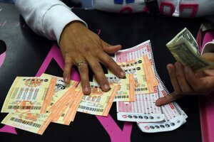 Estados Unidos: un jugador ganó 2 mil millones de dólares en la lotería  (Fuente: AFP)