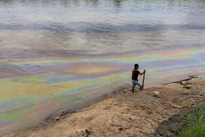 Indígenas de Perú denunciaron que los derrames de petróleo se convirtieron en una “pandemia” (Fuente: AFP)