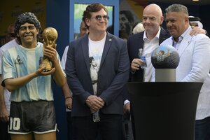 Mundial Qatar 2022: Infantino, Domínguez y Tapia recordaron a Maradona (Fuente: AFP)