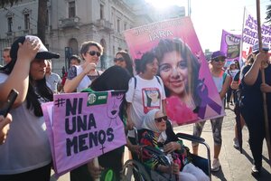 Nora Cortiñas encabezó la marcha del 25 N en Jujuy  (Fuente: Mariana Mamani)