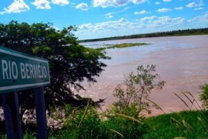 Alerta epidemiológica por cianobacterias en el río Bermejo 