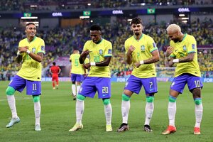 Raphinha, Vinicius, Paquetá y Neymar. Coreografía brasileña (Fuente: EFE)