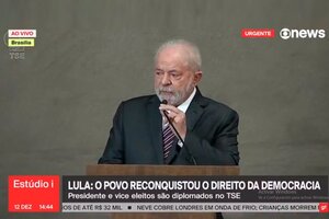 Lula se quebró al recibir el diploma de presidente electo de Brasil