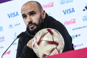 Walid Regragui, el entrenador que hace historia con Marruecos (Fuente: AFP)