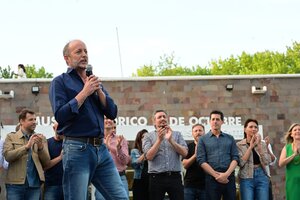 Acompañado por Máximo y Wado, Insaurralde hizo su demostración de fuerza