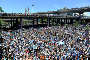 ¿La caravana de la Selección es la movilización más grande de la historia argentina? (Fuente: Télam)