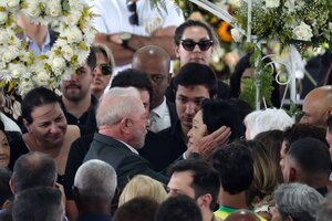Brasil: Lula viajó a Santos para despedir de Pelé (Fuente: EFE)