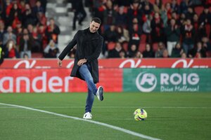 Scaloni dio el puntapié inicial en el partido que Mallorca le ganó a Valladolid por la Liga de España