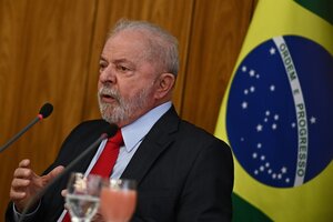 Lula hablacon periodistas este jueves en el Palacio del Planalto. (Fuente: AFP)