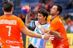 Mundial de handball 2023: Argentina no pudo con el arquerazo de Países Bajos (Fuente: EFE)