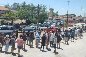 Éxodo hacia Brasil: 10 kilómetros de cola, demoras de 7 horas y casi 40 mil personas