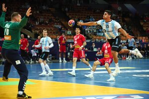 Los Gladiadores y una nueva caída en el Mundial de handball (Fuente: NA)