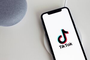 TikTok confirma que sus propios empleados pueden decidir qué contenidos se viraliza
