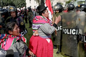 Llegan manifestantes a Lima para la gran marcha nacional (Fuente: Xinhua)