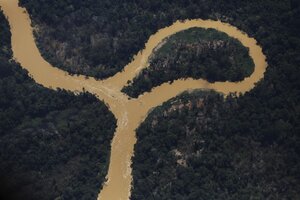 Brasil adelanta el cierre definitivo del espacio aéreo sobre Territorio Indígena Yanomami (Fuente: AFP)