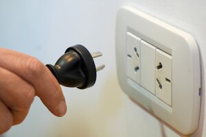 Cortes de luz: técnicas para cuidar los electrodomésticos durante un apagón