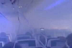 Pánico en un avión en Cuba: se llenó de humo y tuvo que aterrizar de emergencia 