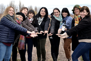 Mujeres de la viña: La unión de productoras para elaborar vinos 