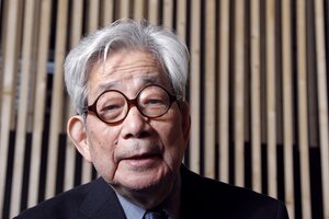 El adiós a Kenzaburo Oé, el escritor al que ningún dolor humano le era ajeno