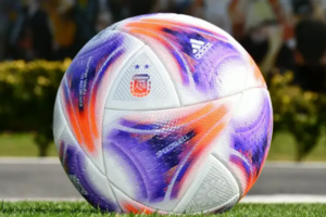 Adidas Gotán Argentum, la pelota oficial de la Liga Profesional 2023. (Fuente: LPF)