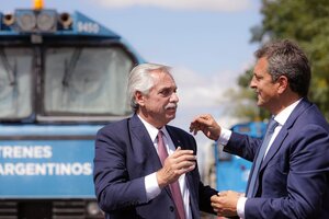 La foto de Alberto Fernández con Sergio Massa y el fuego cruzado por las candidaturas (Fuente: NA)