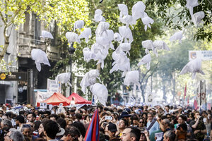 El Foro y la Marcha (Fuente: Leandro Teysseire)