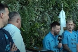Messi agradeció este nuevo reconocimiento y destacó que siempre se sintió feliz en ese lugar que a partir de hoy lleva su nombre. Imagen: captura de video.