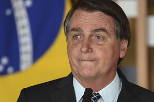 Bolsonaro vuelve a Brasil sin fueros